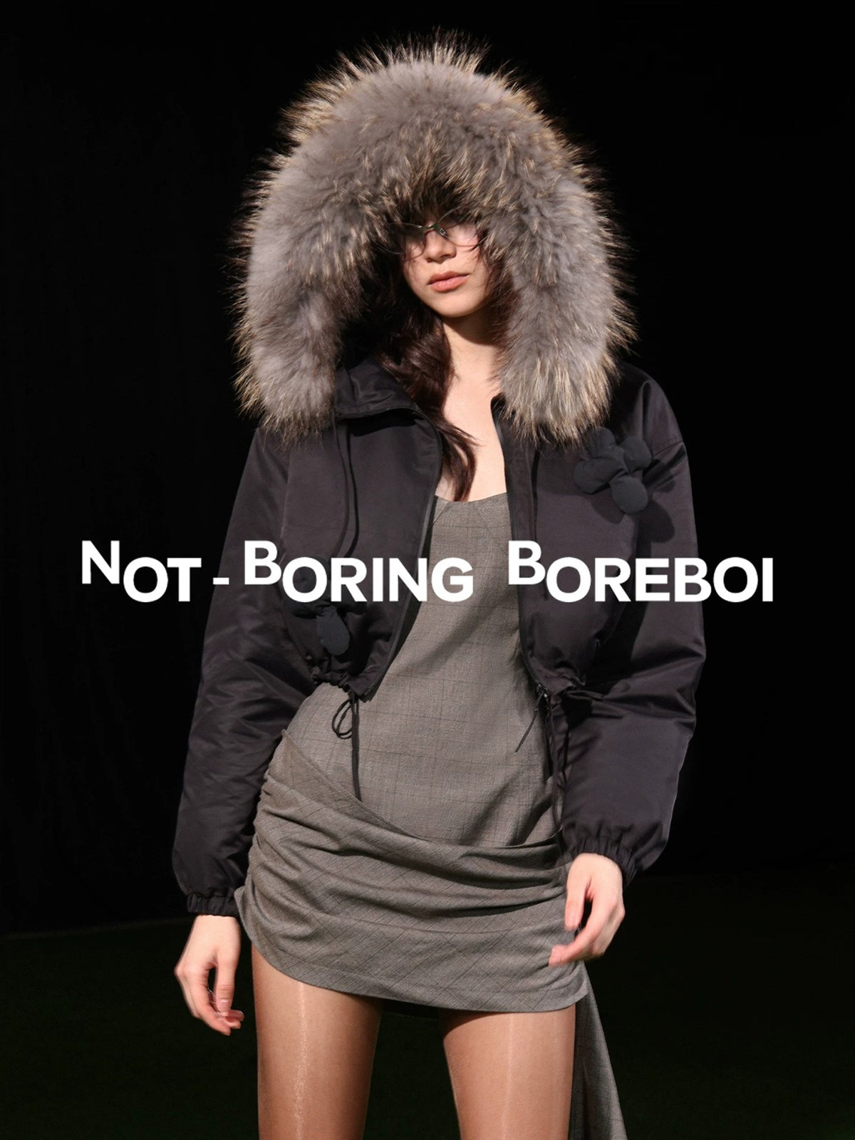 Cropped hooded down jacket