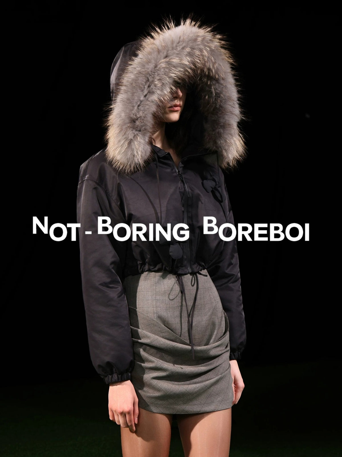 Cropped hooded down jacket