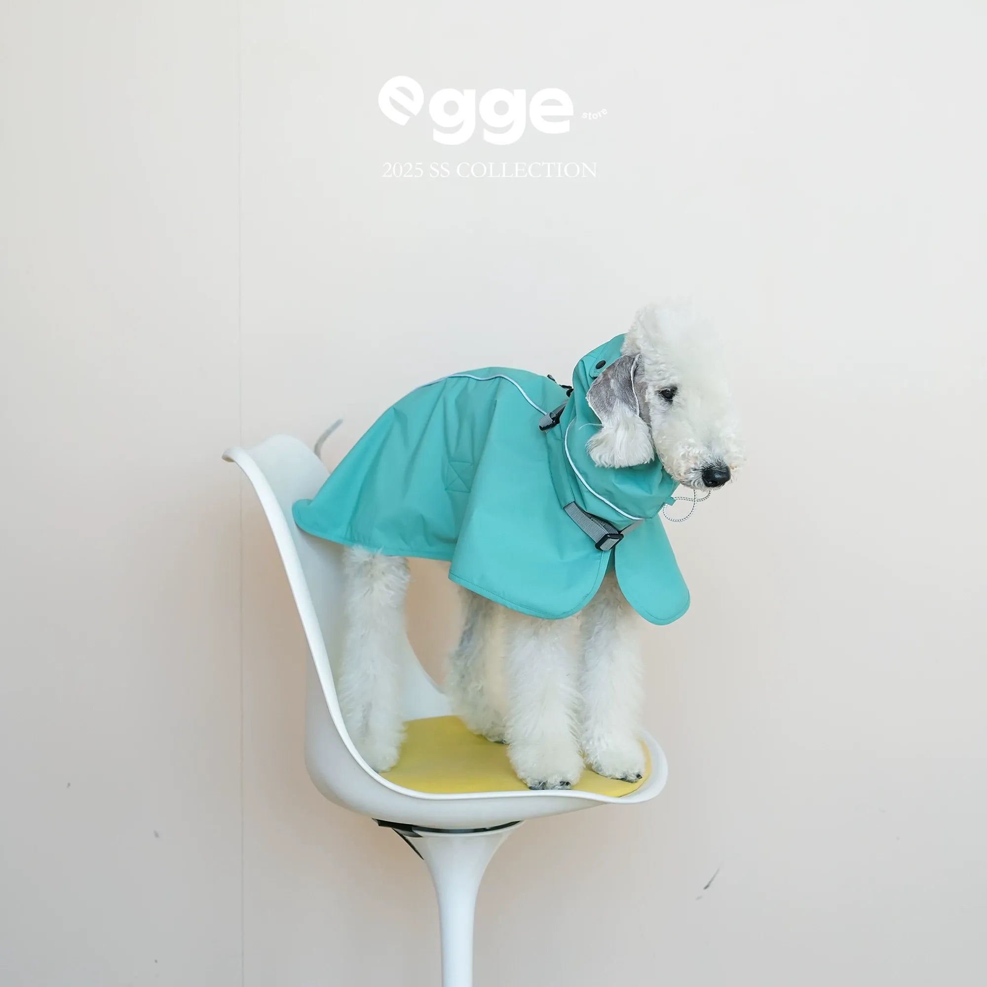 Egge Lightweight Water-Repellent Poncho Raincoat