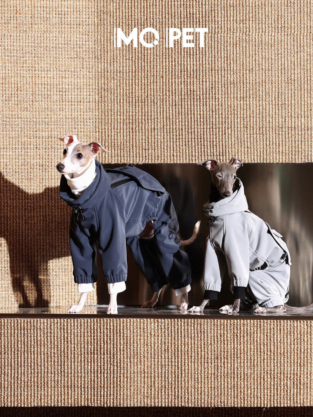Fleece-Lined Four-Legged Windproof Jacket
