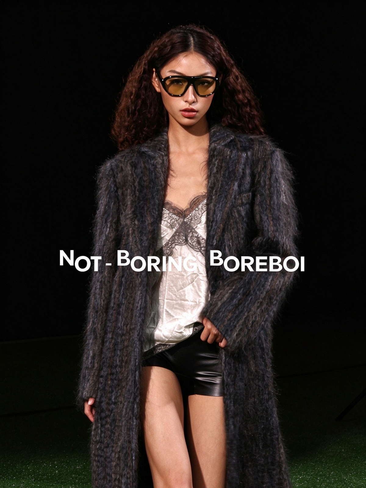 H-line double-faced wool coat with a rippled texture