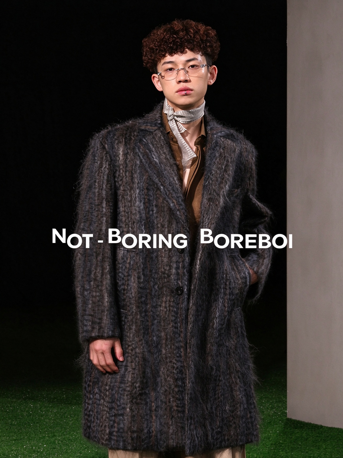 H-line double-faced wool coat with a rippled texture