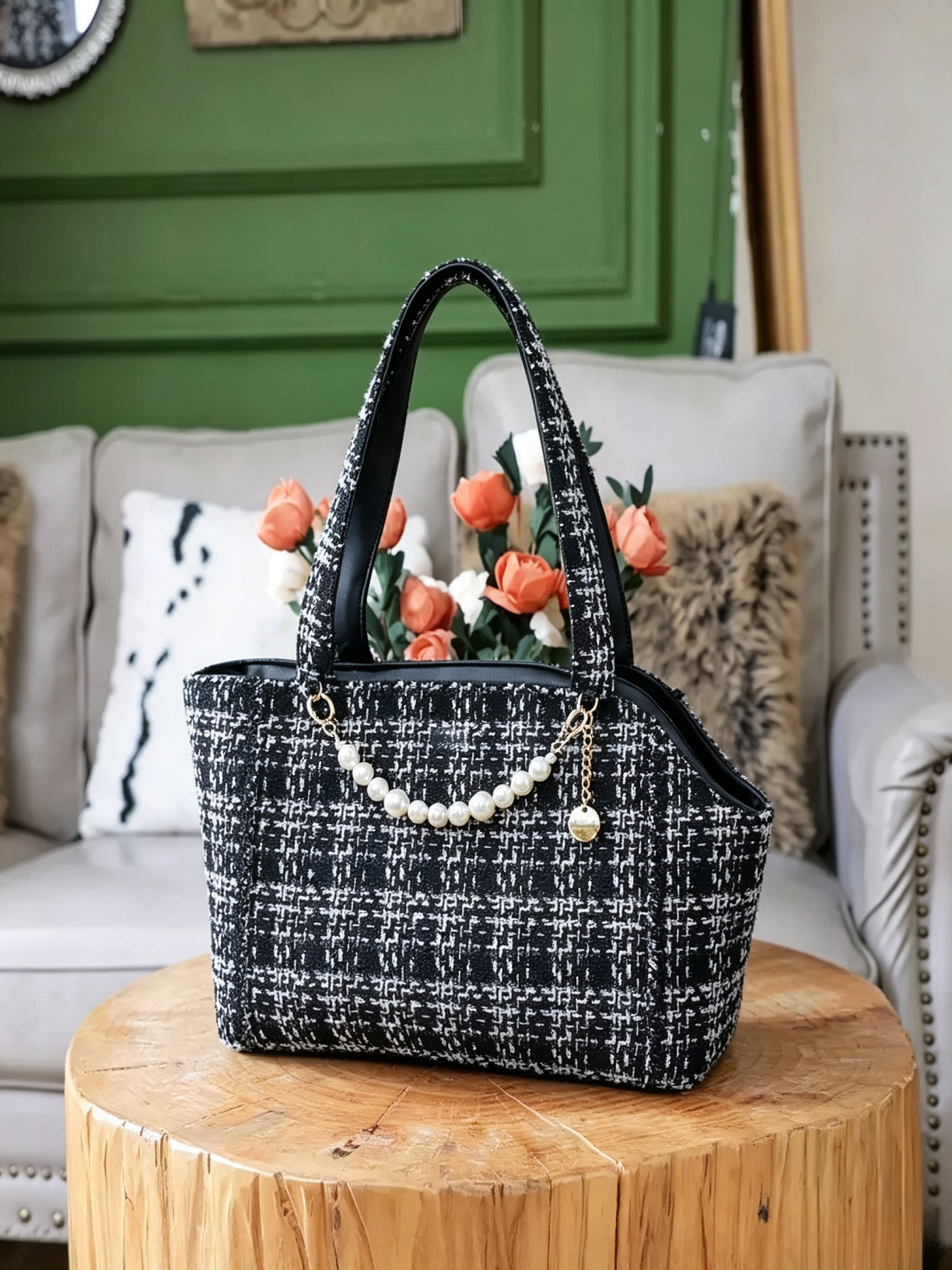 Light Luxury Pet Messenger Bag