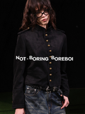 Short jacket with metal buttons for autumn/winter